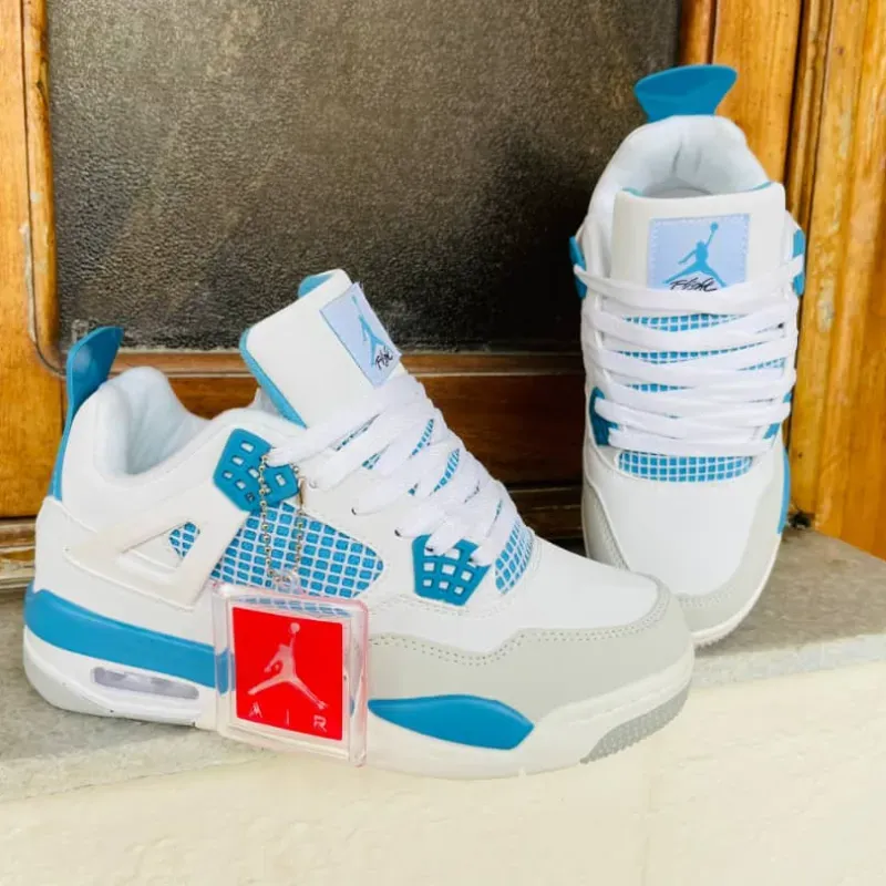 Retro 4 Blancas y Azules(G5) 