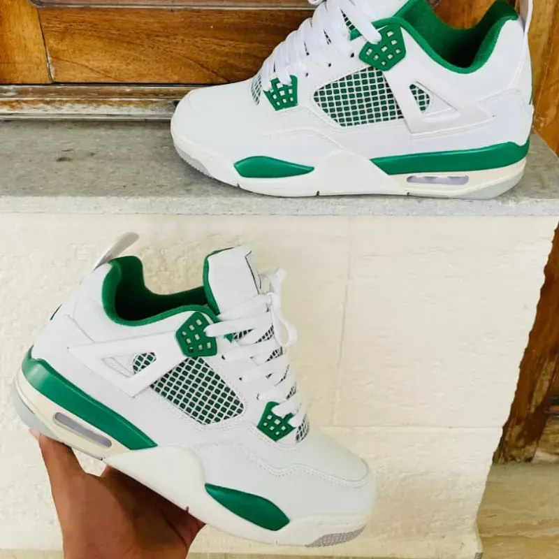 Retro 4 Blancas y Verdes(G5) 