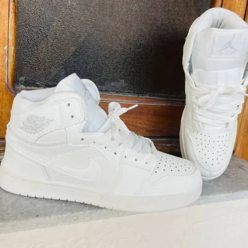 Retro One Blanca Completa  