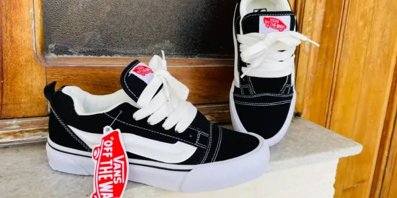 Vans Knu Skool  