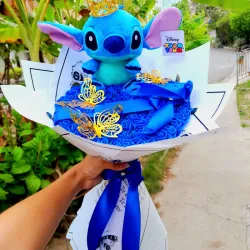 Ramo de foami con stich 💗