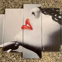 Labios con careta fondo blanco