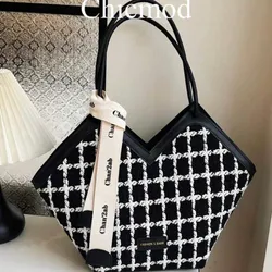 Bolso grande de cuadros blanco y negro