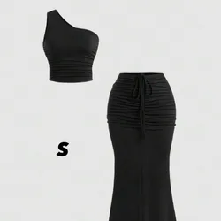 Conjunto de saya y blusa