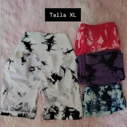 Licras cortas levanta glúteos marmoleadas