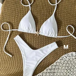 Set de bikini de 3 piezas color blanco