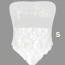 Top con encaje en forma de pico