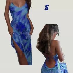 Vestido azul de playa