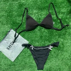 Bikini negro