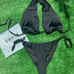 Bikini negro