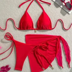 Bikini rojo con pareo
