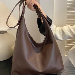 Bolso marrón