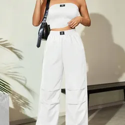 Conjunto blanco de top y pantalón 