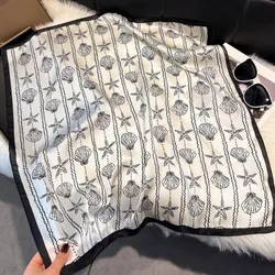 Pañuelo de conchas