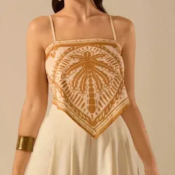 Top estilo pañuelo con estampado
