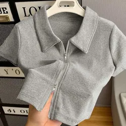 Top gris de cuello