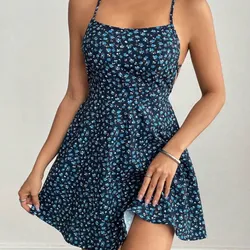Vestido negro de tirantes estampado azul