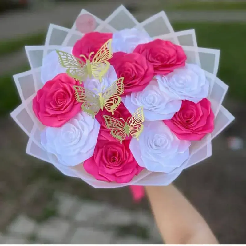 Ramo de rosas eternas