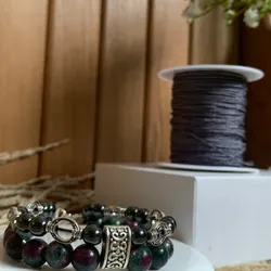 Pulseras de piedras semipreciosas (Espectrolita) 