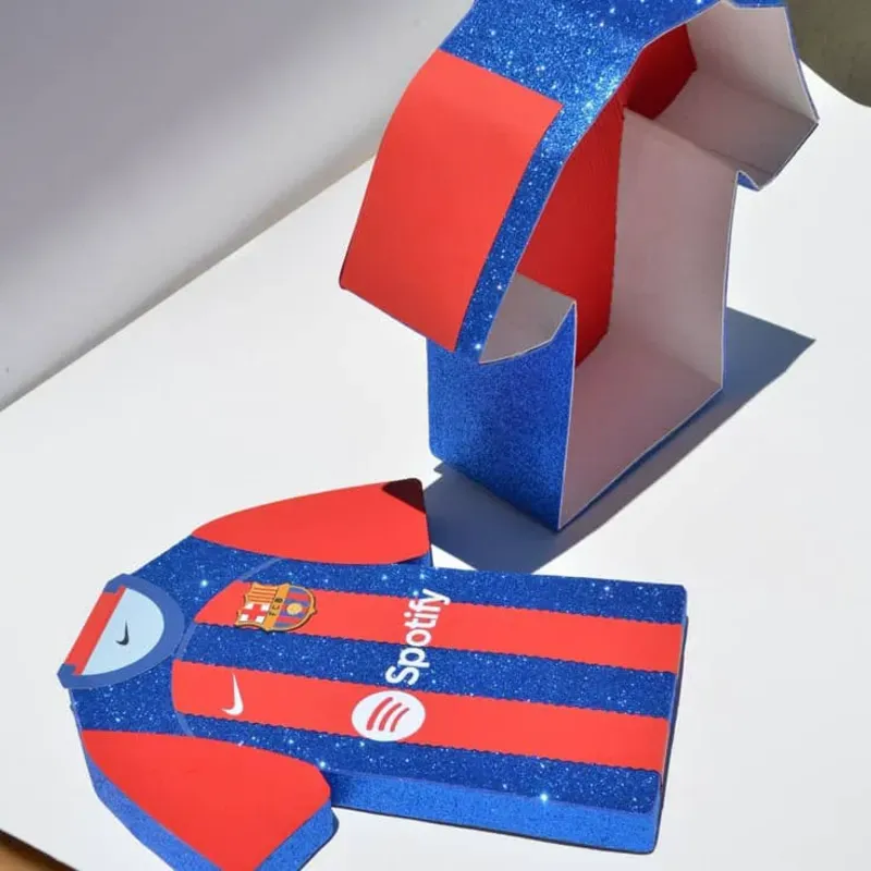 Caja camiseta de fútbol 
