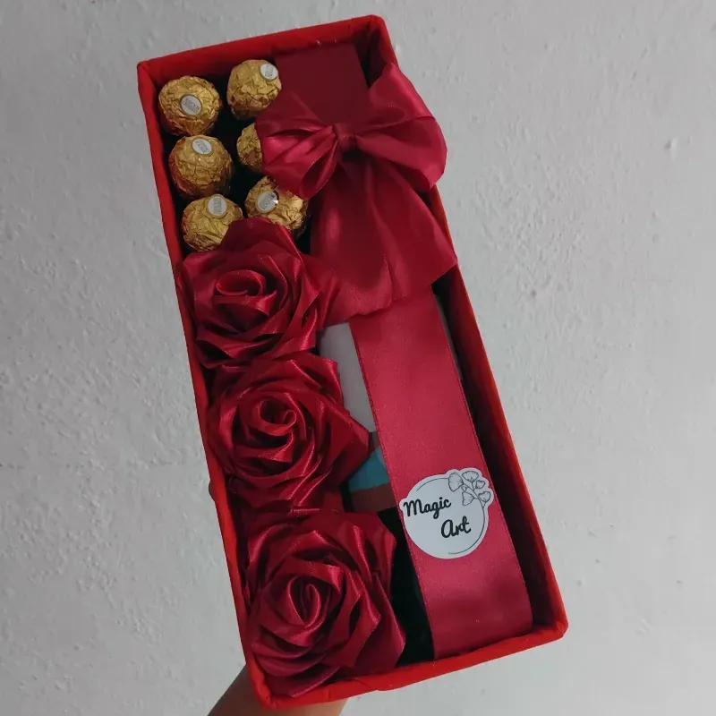 Caja de vino con ferrero 