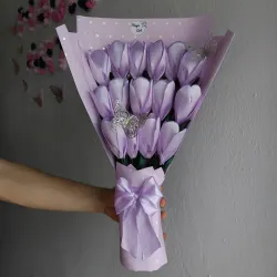 Ramo de 15 tulipanes