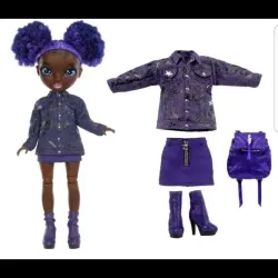 Krystal Bailey (Rainbow High)