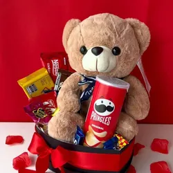 Caja de corazón ❤️, peluche , confituras