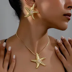 Conjunto de pendientes con Collar 