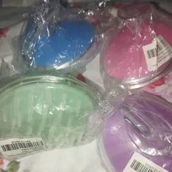 Cepillo masajeador para el cabello 