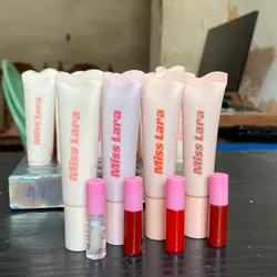 Brillo de labio con color