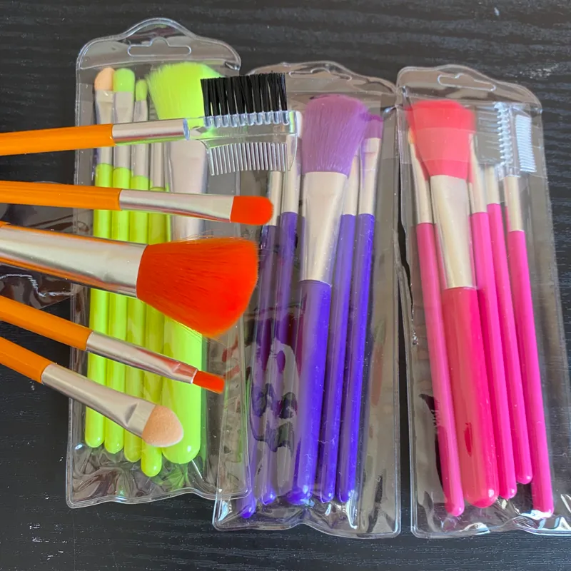 Brochas de maquillaje 