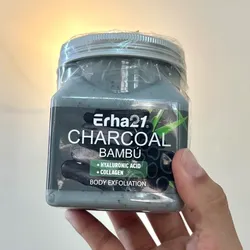 Exfoliante corporal de Carbón y Bambú con ácido hialuronico y colageno