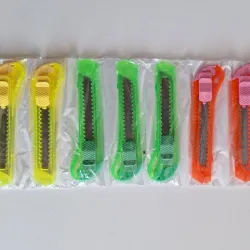 Cuchilla De Escuela 