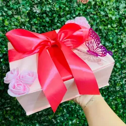 Flores y Mariposas 🩷🩷🩷