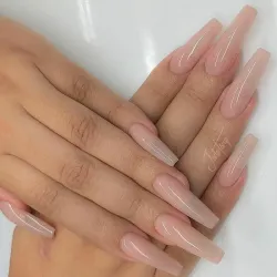 Uñas Largas 