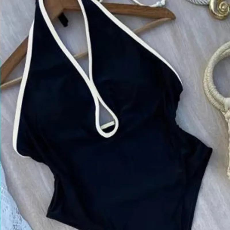 Bañador negro