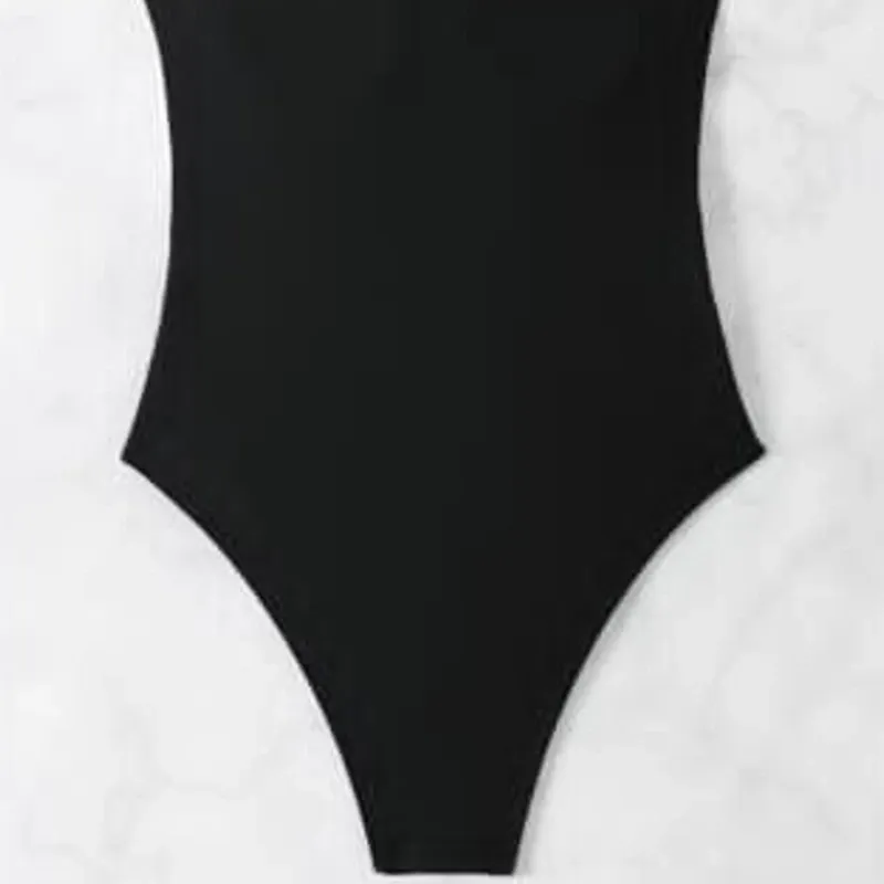 Bañador negro y blanco