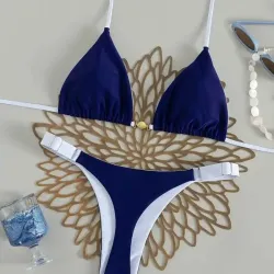 Bikini azul tipo hilo