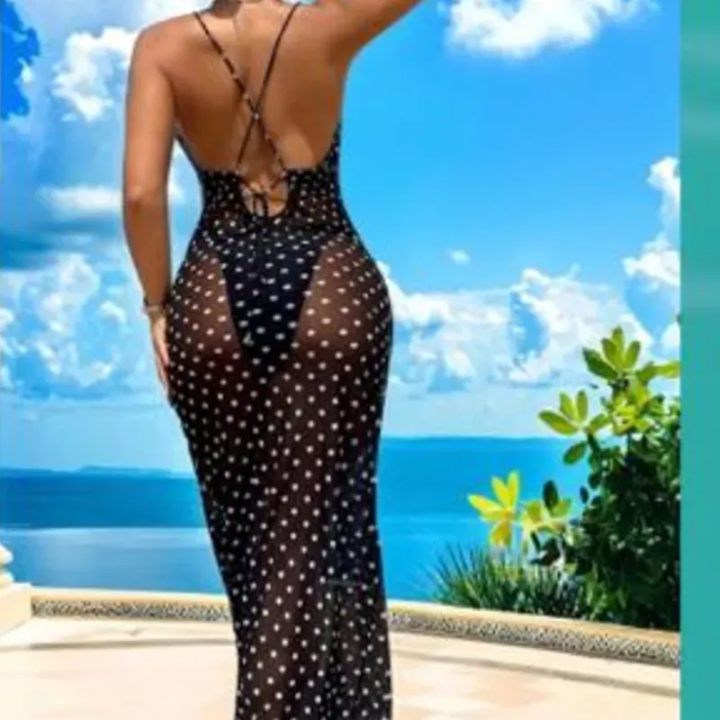 Cover negro con bolas blancas