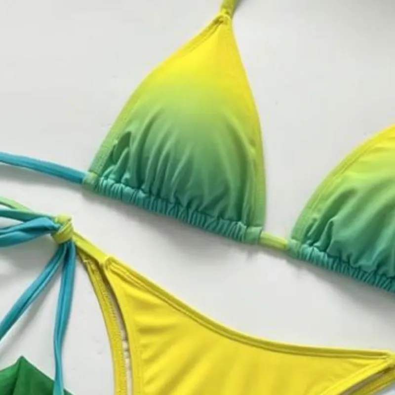 Juego de bikini con paredo degradado