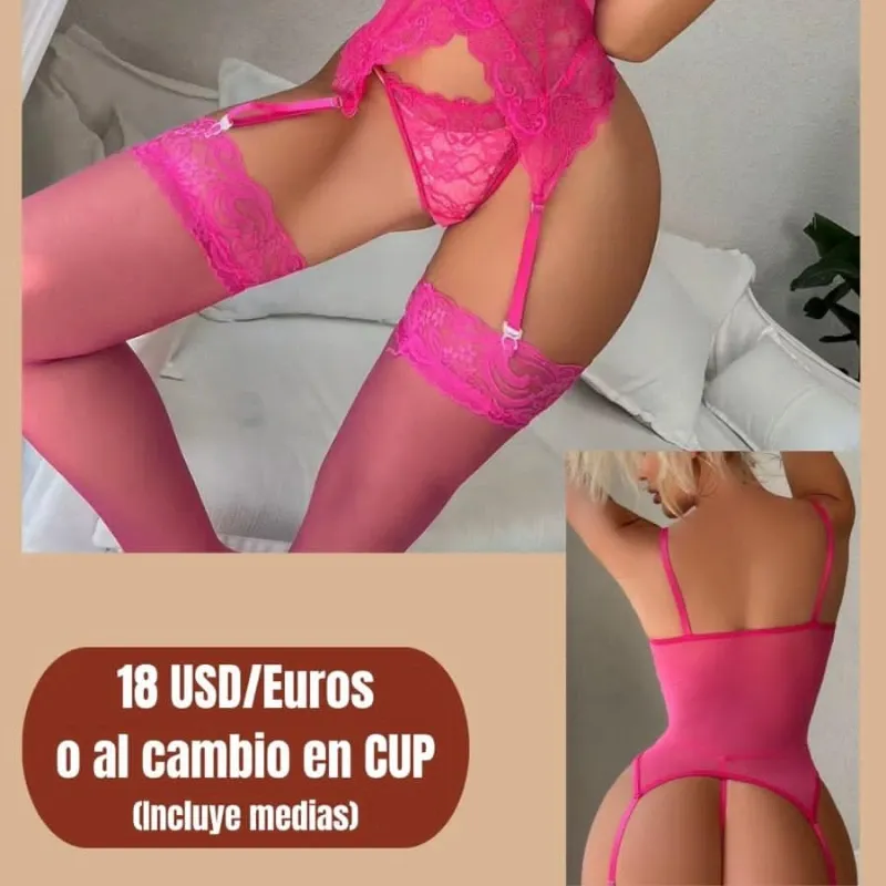 Set de lencería con medias rosado