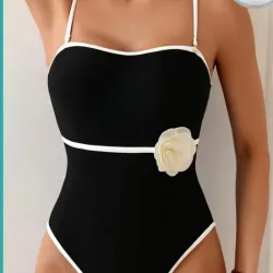Truza negra con flor