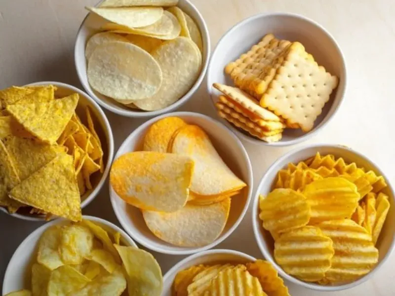 SNACKS SALADOS