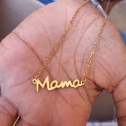 Cadena con dije de Mamá (acero inoxidable)
