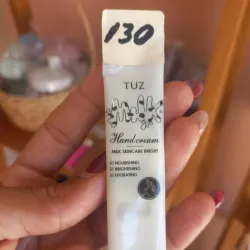 Crema de manos tuz
