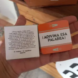 Juego de cartas adivina esa palabra