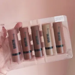 Labial marrón URATM