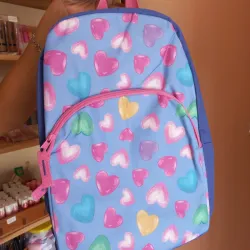Mochila 40x28cm temática corazones