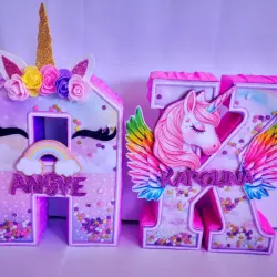 Dos iniciales 3d efecto shaker 